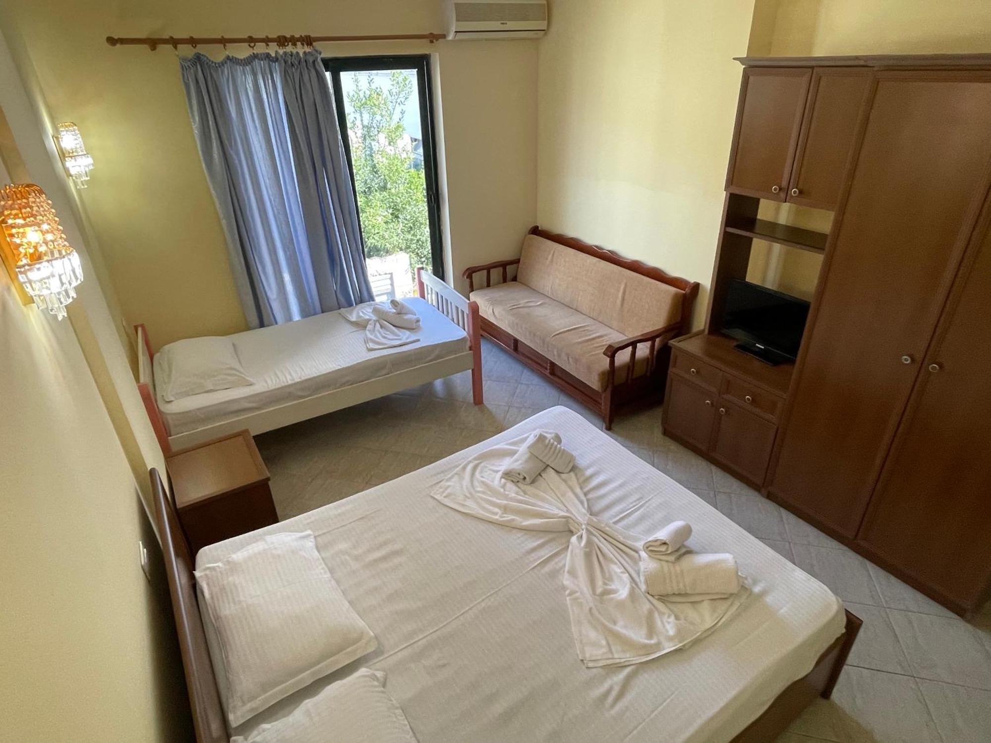 Sanremo Hotel Restorant Škalngur Kültér fotó