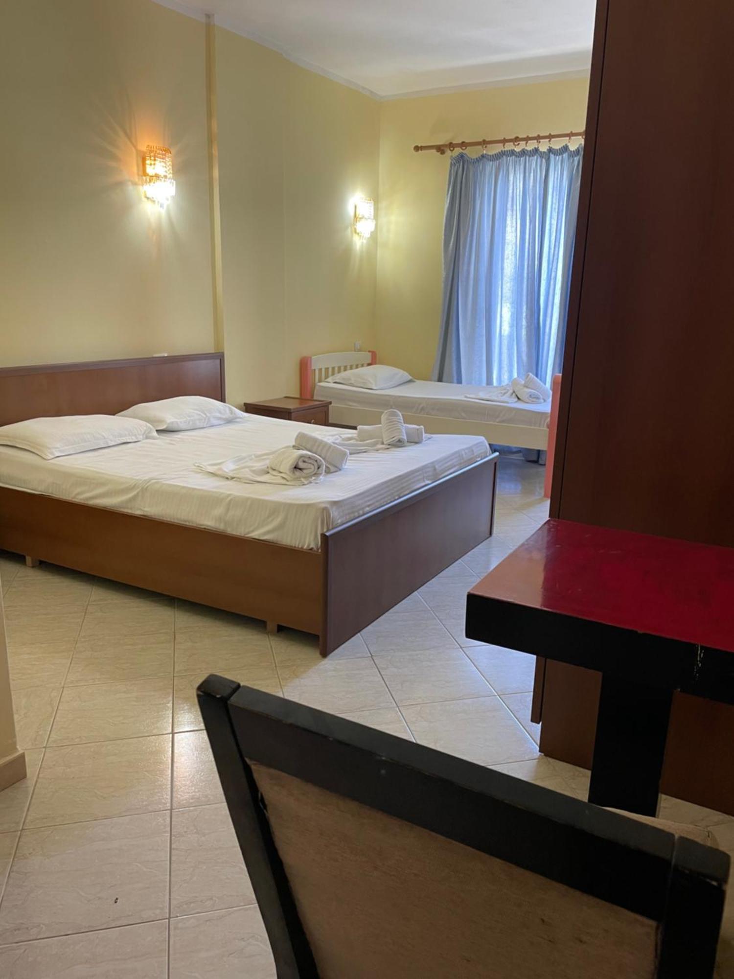 Sanremo Hotel Restorant Škalngur Kültér fotó