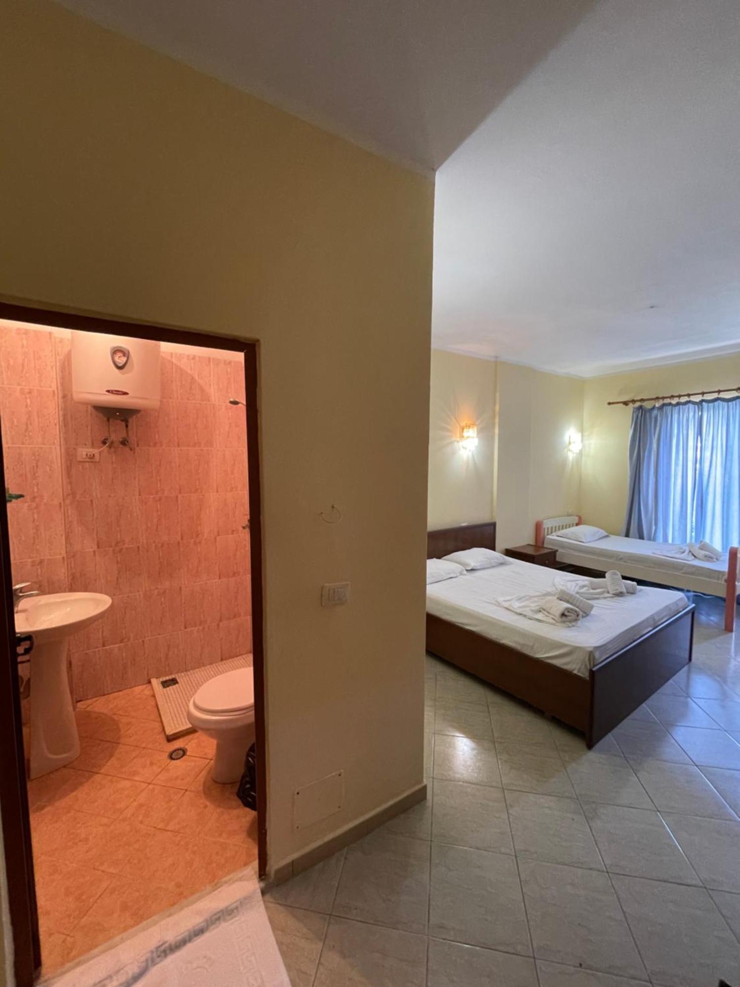 Sanremo Hotel Restorant Škalngur Kültér fotó
