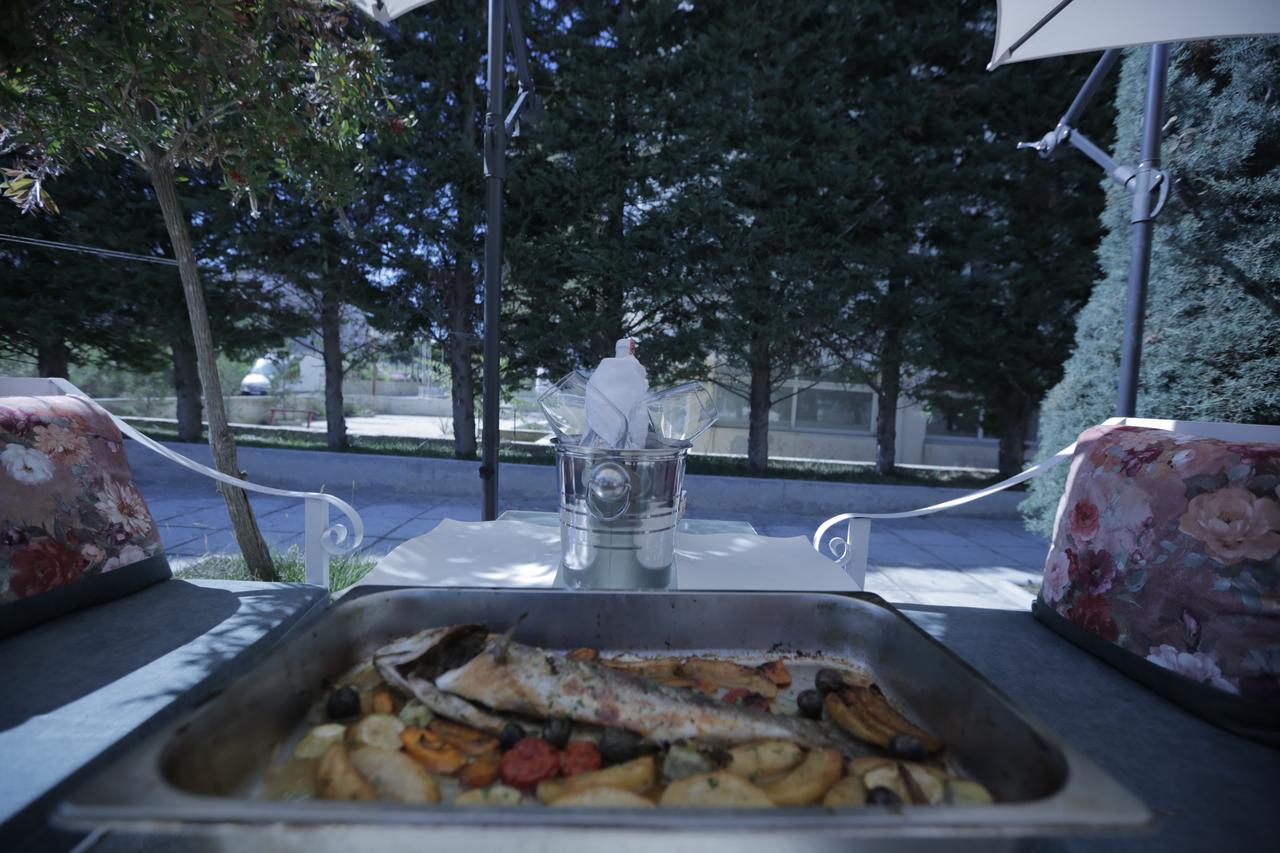 Sanremo Hotel Restorant Škalngur Kültér fotó